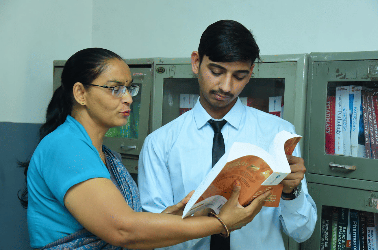 Biyani Institute of Pharmaceutical Sciences Jaipur Library photo 8